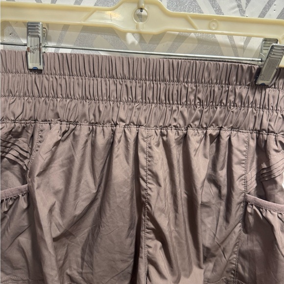 Free People Brown Cargo Shorts Relaxed Fit Elastic Waist - Picture 2 of 5